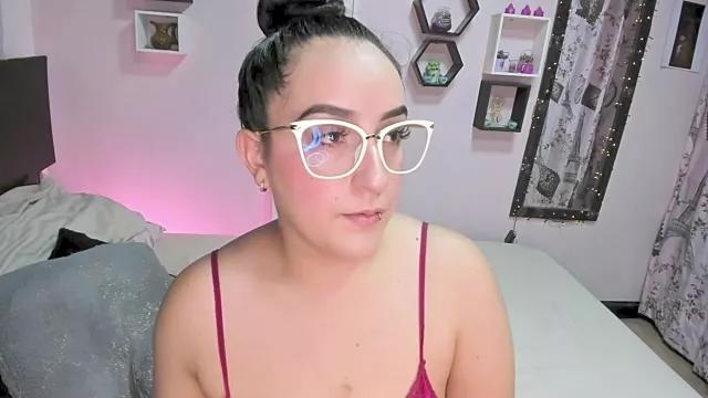 Cherry_jhoana from StripChat is Freechat
