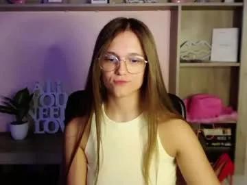 emilly_lust99 from Chaturbate is Freechat