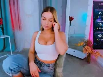 lily_dallass from Chaturbate is Group