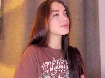 mia_white11 from Chaturbate is Group