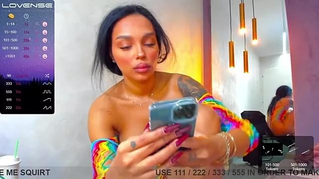 KimiBrown from StripChat is Freechat