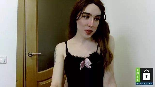 Larisa_Sign from StripChat is Freechat