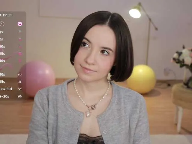 -FemaleEssence-'s avatar