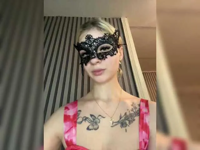 -LittleWitch-'s avatar