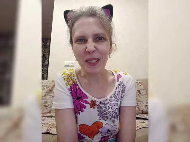 -queen-margo-'s avatar