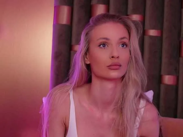 AmeliaAngell's avatar