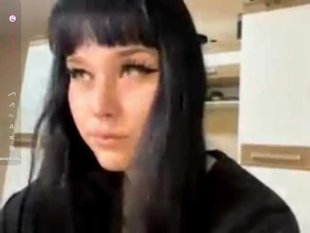 CharlaJarman's avatar