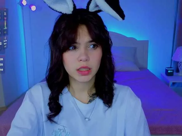 CoralineJones's avatar