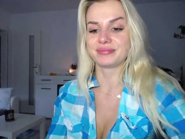 Cornelia22hot's avatar