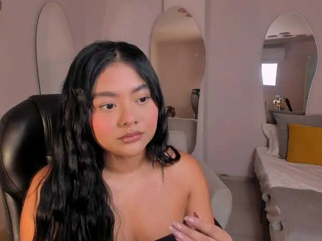 GabriellaLee's avatar