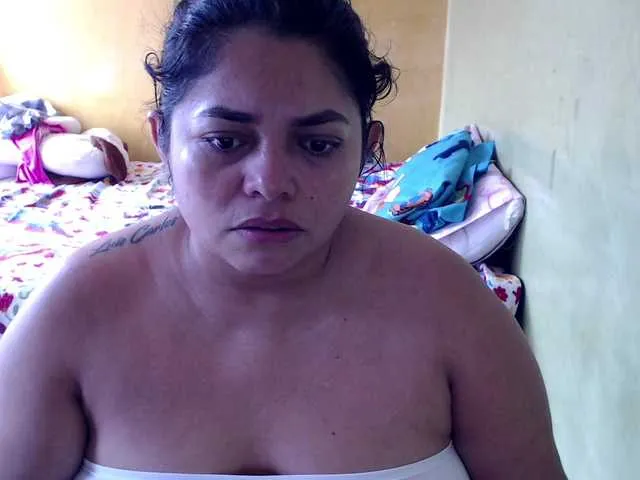 mia-naughty's avatar