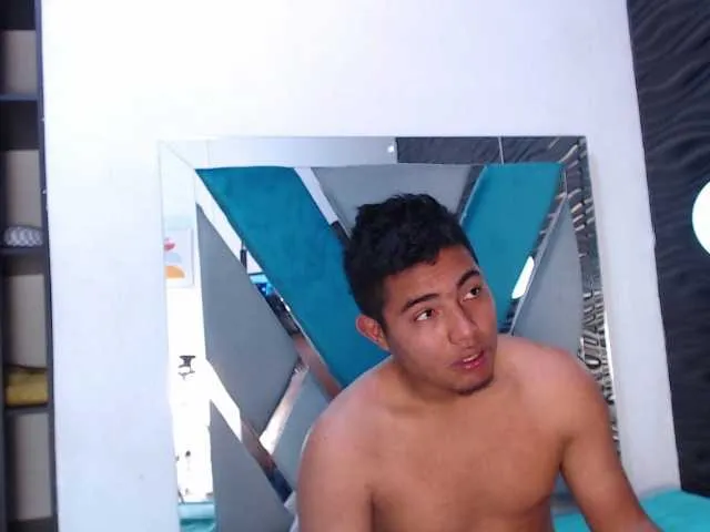 Naty-And-Maxx's avatar