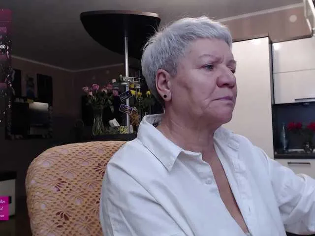 roxana-brooks's avatar