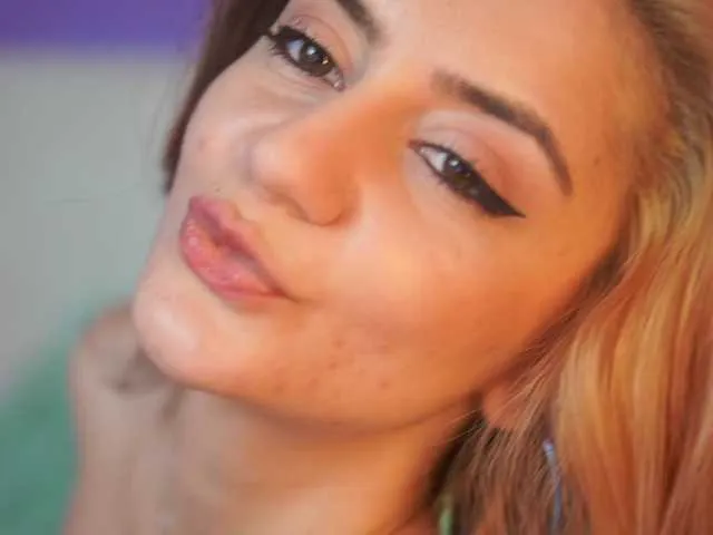 SabrinaHope's avatar