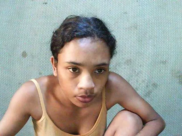 TriciaBella's avatar