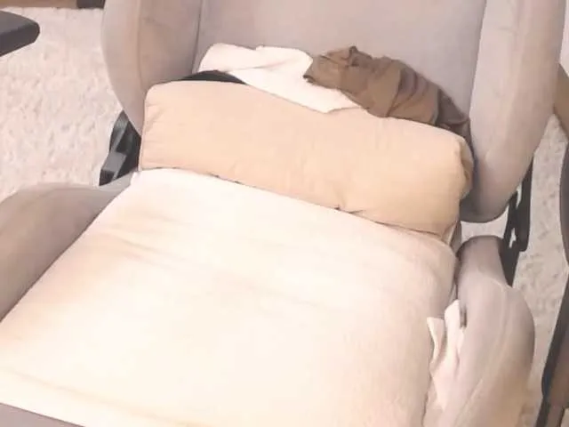 Victoria2025's avatar