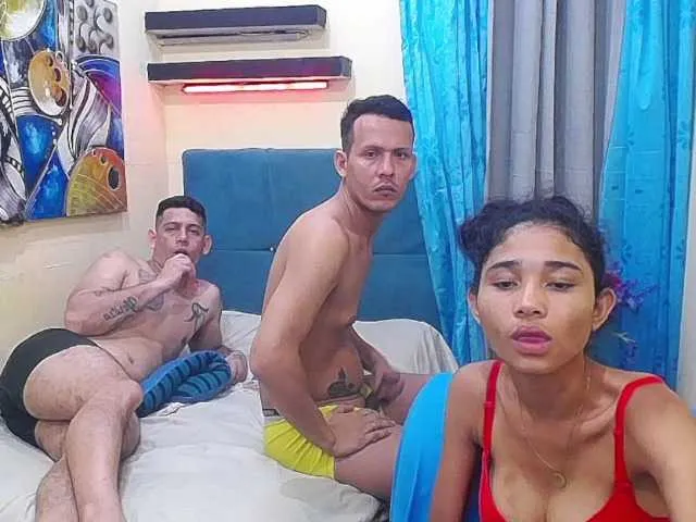 zarinabetifull's avatar