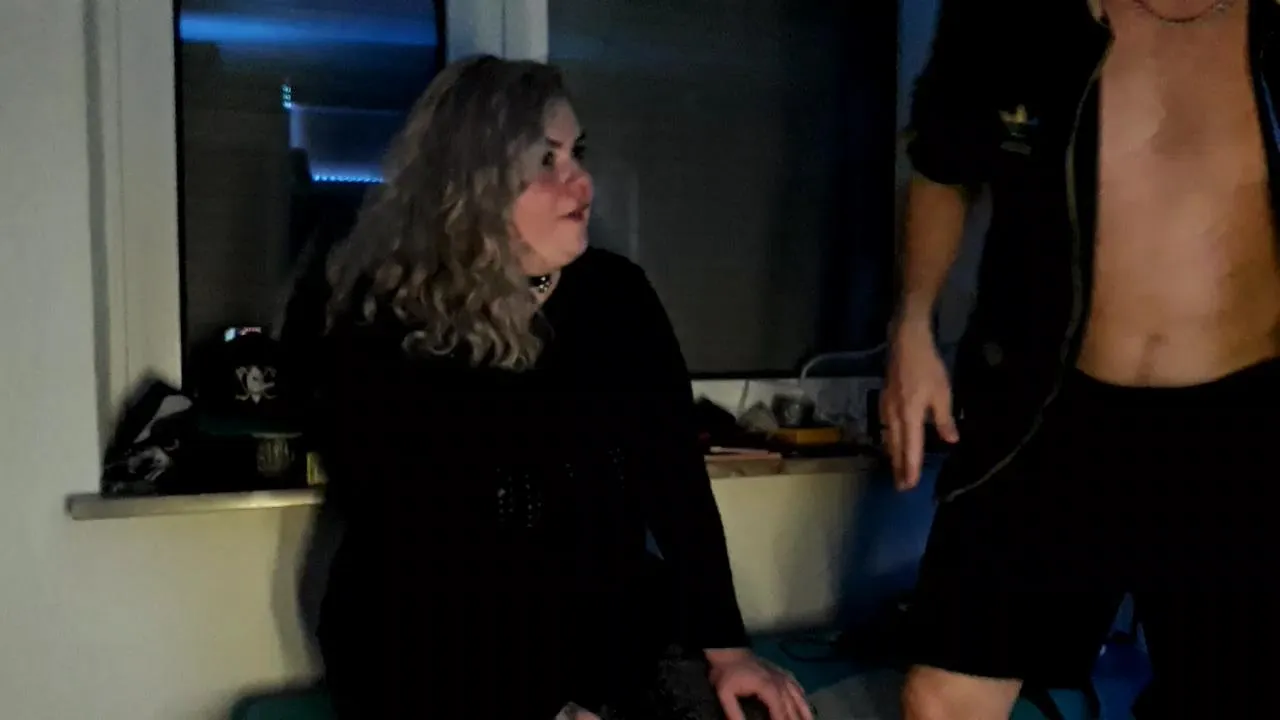 justDoIt2gether's avatar