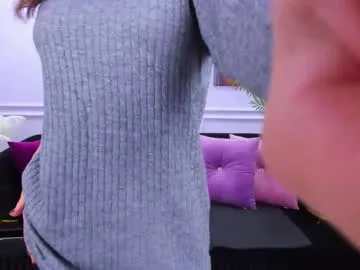 Avatar of _carlawhite_