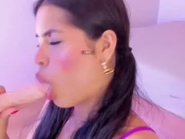 Avatar of _giamonroe