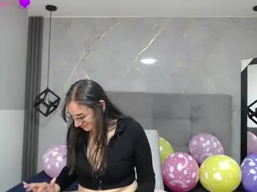 _samaanta_ — GOAL:  Blow you a naughty kiss  [6 tokens remaining] Welcome to my room! #french #dirtytalk #blowjob #bigboobs #mature