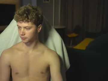 _sopranos_ — GOAL: FULL NAKED [190 tokens remaining] Welcome To My Room #cum #bigcock #uncut #young #twink