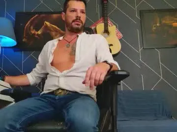 Avatar of aaronbomer