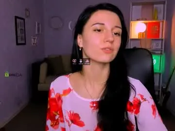 adele_meow — GOAL: show ass [205 tokens remaining] Welcome to my room! #feet  #nude #lovense #glasses