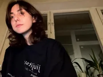 aevra — Goal: nude  [512 tokens left] #tall #feet #trimmed #natural #lovense