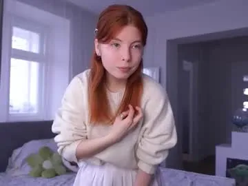 alicesosa — my 4 day in cb goal - Tits massage close to the camera, try to make out #new#shy#cute#young#18 [0 tokens remaining]