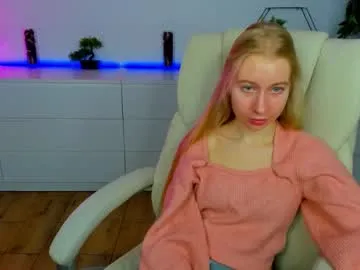 alina__blonde — Freechat on Chaturbate