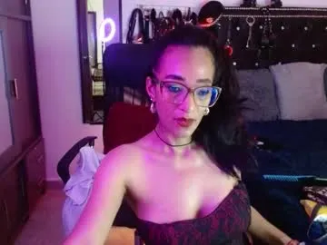 amelie__martinez — GOAL: adore your queen's ass [133 tokens remaining] Welcome to my room! #slut #blowjob #feet #painass #lovense