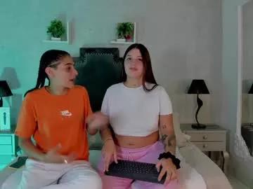 andreaandkarina from Chaturbate is Freechat