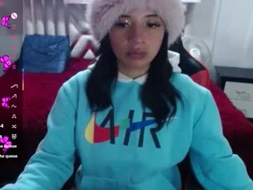 angelie_3 — GOAL: show tits [26 tokens remaining] make me run with my favorite number 11-22-44-77 #anal #bigboobs #squirt #latina #smoke