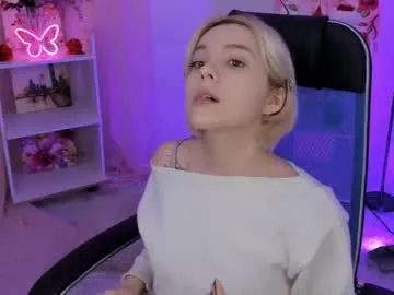 aurorawrenfield's avatar