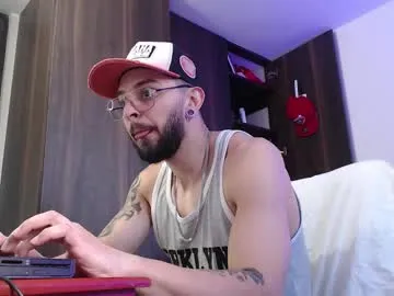 axel_7070 — Spit Show [50 tokens left] #muscle #new #cum #latino #feet