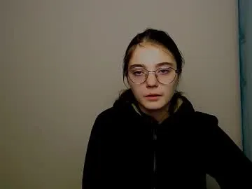 azumi_chan_'s avatar