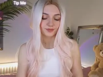 bb_cute1 — GOAL: Sexy Dance [200 tokens remaining] Welcome to my room! #new #findom #natural #lovense #bigass