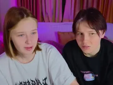 berry_assortment — GOAL: naked kiss on the couch! [148 tokens remaining] HOTTEST OIL SHOW WITH TWO SEXY GIRLS #redhead #skinny #bigass #lesbian #teen