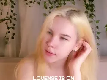 bezuya — GOAALSUCK FINGER |PVT OPEN |  Wet my panties  [22 tokens remaining] #erotic #bigtits #stockings #cum #ebony