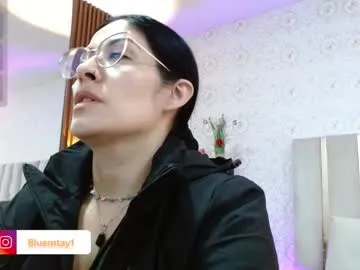 blue_tay1 — GOAL: Fingers pussy [55 tokens remaining] Hi guys make me cum with your tips ... if you love me tip me 5  55  555  5555 #milf #latina #mature #bigass #bigboobs