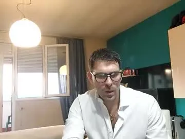 boy_aroundtheworld — Boy_aroundtheworld's room    #gay  #bigcock #feet  #analplay