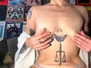 bunnyaliengirl_ from Chaturbate is Freechat