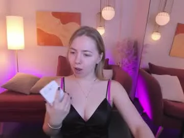 Avatar of callmenora