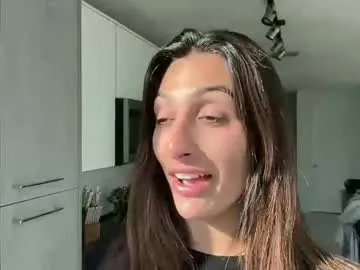 camiliakxoxo — pillow ride  #undress #bigtits #natural #latina #arab #girl [777 tokens remaining]