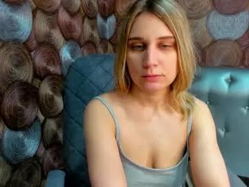 camomilesi from Chaturbate is Freechat