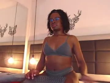 candy_lovee6 — #mft #trans #colombiantrans #ebony #bigass  - Goal: My first Goal [61 tokens left]