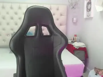 Avatar of candyy_ebony