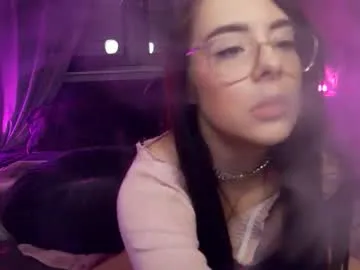 carmen_monroe — Goal: make me happy and cum:)) #german #brunette #lovense #squirt #domi - Next Goal: squirt last tipper 