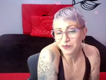 Avatar of charlotte__gray